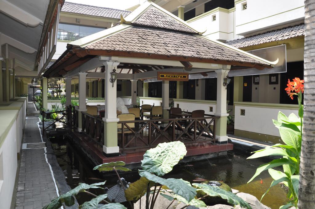 Hotel Wisanti Jogyakarta Zewnętrze zdjęcie