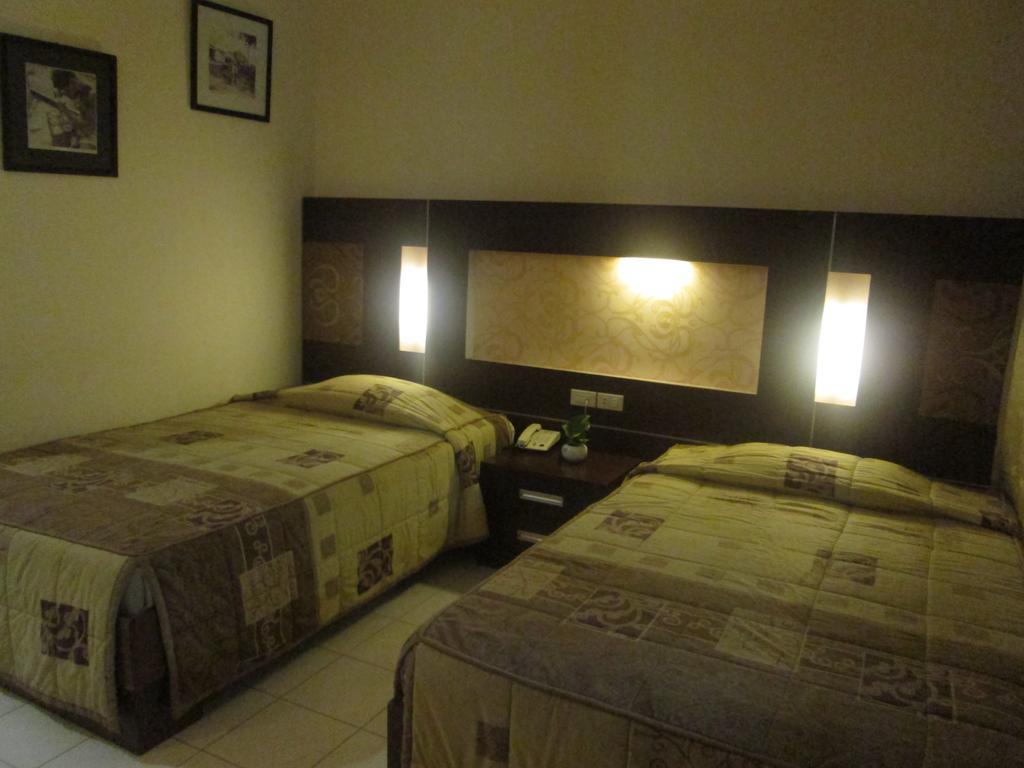 Hotel Wisanti Jogyakarta Zewnętrze zdjęcie