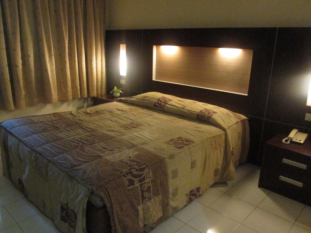 Hotel Wisanti Jogyakarta Zewnętrze zdjęcie