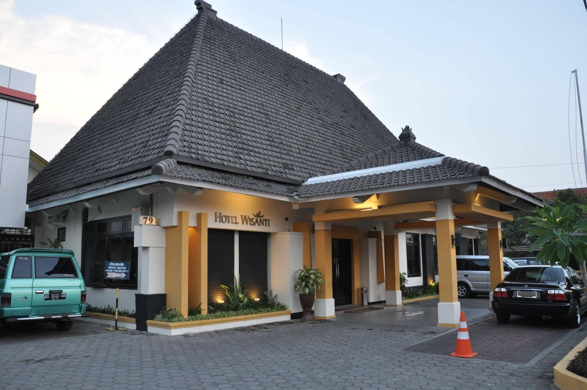 Hotel Wisanti Jogyakarta Zewnętrze zdjęcie